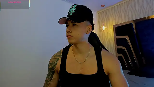 Draven Marceaux online show from February 25, 11:21 am