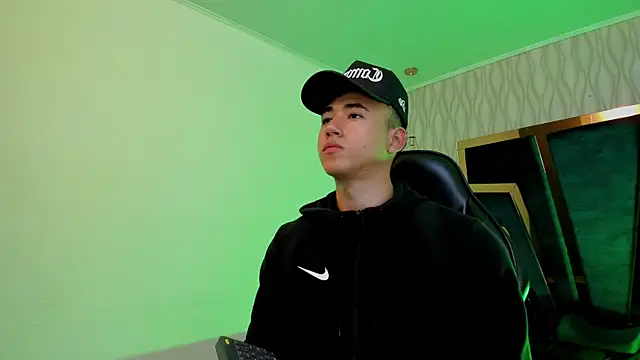 Draven Marceaux online show from October 27, 11:22 am