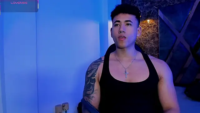 Draven Marceaux online show from April 15, 11:27 am