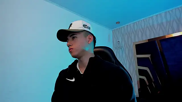 Draven Marceaux online show from November 12, 11:25 am