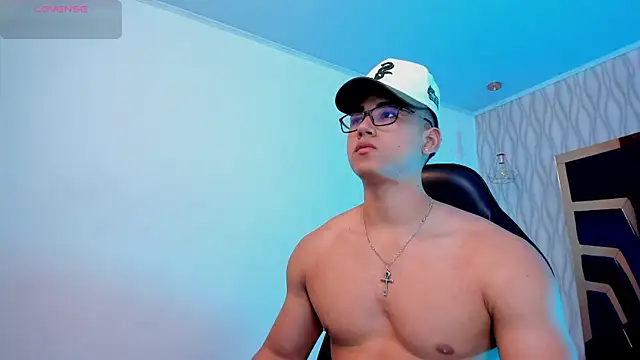 Draven Marceaux online show from October 22, 11:31 am