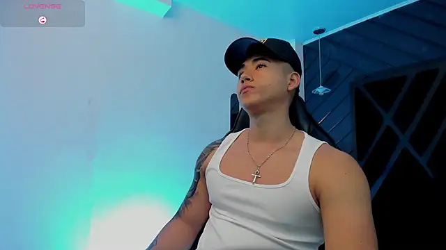 Draven Marceaux online show from November 25, 11:43 am