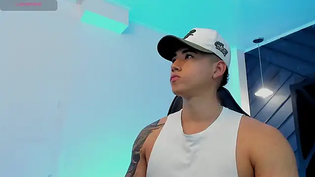 Draven Marceaux online show from November 29, 11:43 am