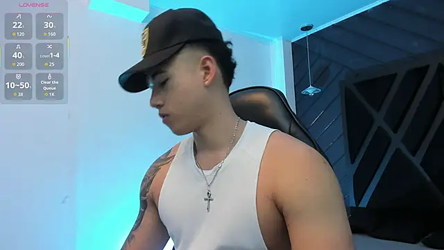 Draven Marceaux online show from December 18, 11:25 am