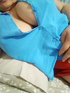 zerdaliii online show from November 9, 10:58 pm