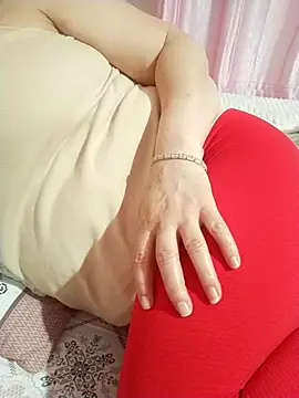 zerdaliii online show from April 4, 8:48 pm