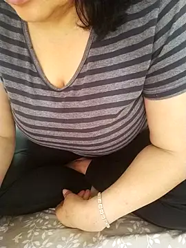 zerdaliii online show from March 29, 10:39 am