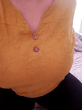 zerdaliii online show from March 23, 7:52 am