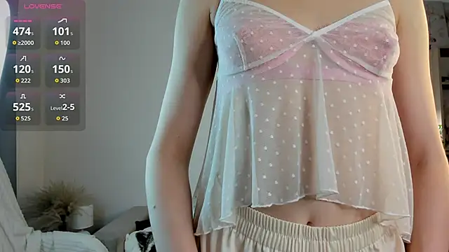 Ice Strawberry online show from October 23, 3:16 am