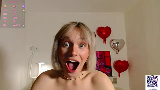 Ice Strawberry online show from February 15, 3:07 am