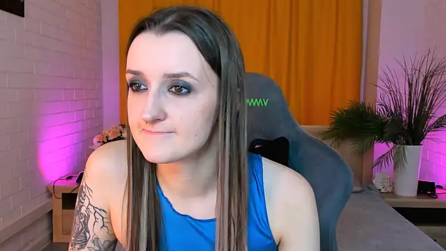 AliceLids online show from November 25, 1:11 pm