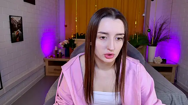 AliceLids online show from December 15, 1:17 pm