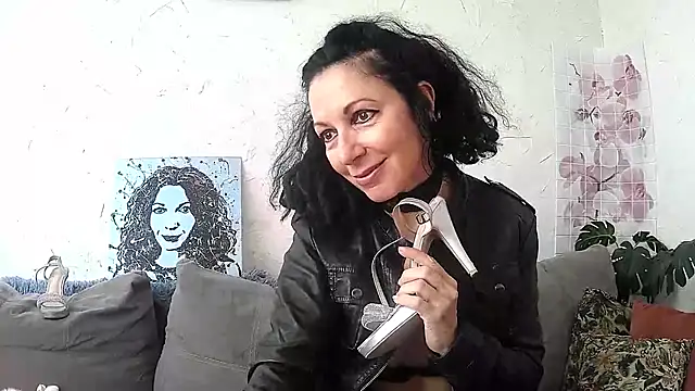 ValleriWind online show from April 19, 7:31 am