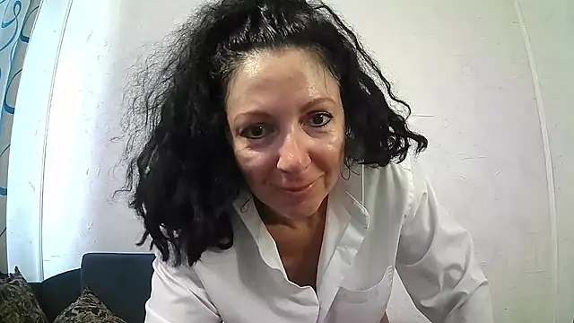 Snapshot of ValleriWind chatting on July 21, 3:52 am ValleriWind online show from July 21, 3:52 am