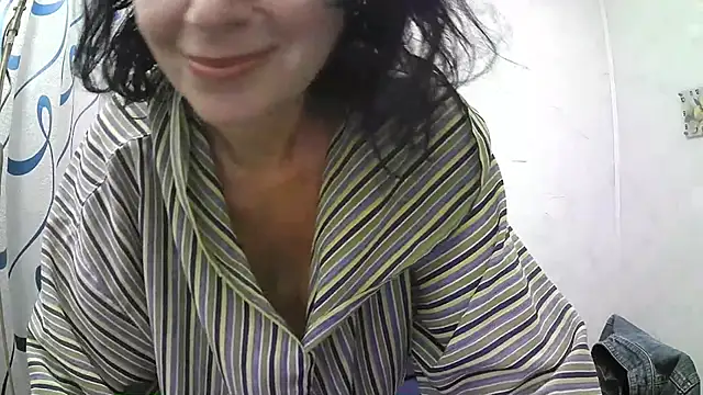 Snapshot of ValleriWind chatting on July 17, 11:02 pm ValleriWind online show from July 17, 11:02 pm
