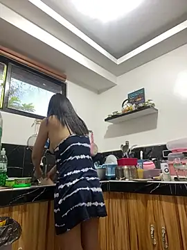 wildpussycat69 online show from April 12, 2:26 am