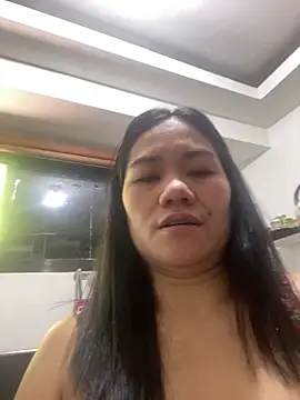 wildpussycat69 online show from April 13, 3:43 am