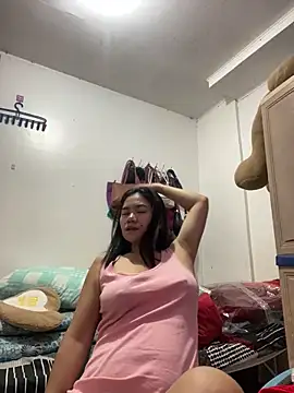 wildpussycat69 online show from May 23, 2:38 pm