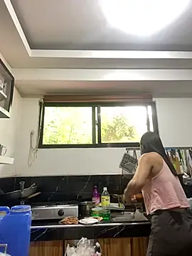 Snapshot of wildpussycat69 chatting on February 6, 3:02 am wildpussycat69 online show from February 6, 3:02 am