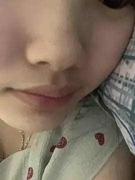 Xu Xubaby online show from October 22, 4:06 pm