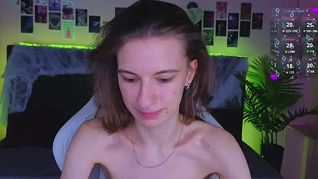 Snapshot of kaleriyaa_ chatting on November 5, 7:55 am kaleriyaa online show from November 5, 7:55 am