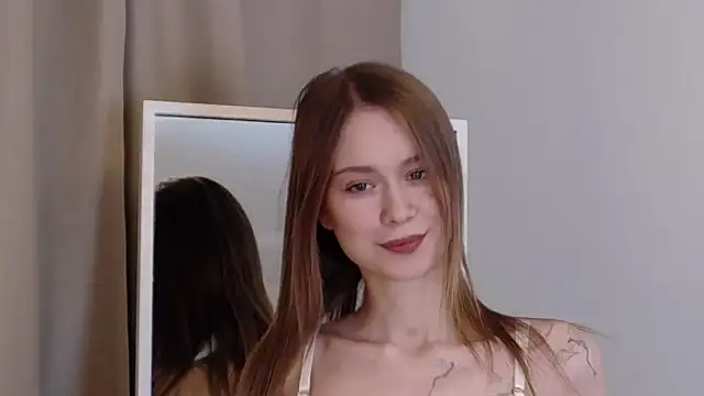 Snapshot of KarolinaConner chatting on September 29, 4:41 am KarolinaConner online show from September 29, 4:41 am