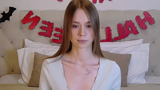 KarolinaConner online show from October 27, 4:02 am