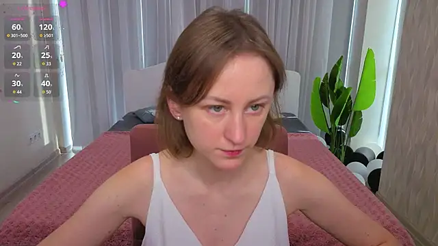 LuluChiiii online show from November 27, 10:48 am