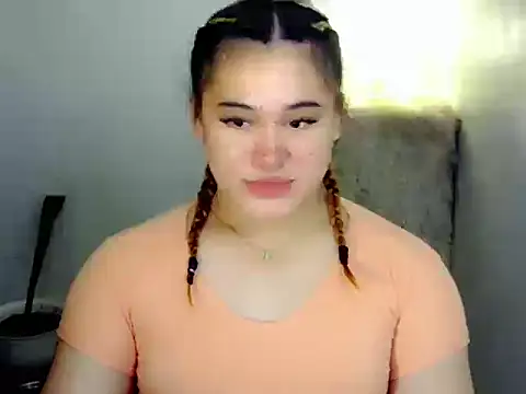 Snapshot of Annierose_ts chatting on March 20, 5:47 pm Annierose ts online show from March 20, 5:47 pm