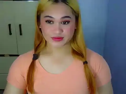 Snapshot of Annierose_ts chatting on February 21, 10:23 pm Annierose ts online show from February 21, 10:23 pm