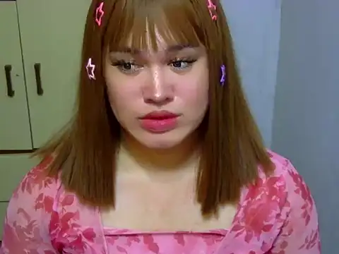 Snapshot of Annierose_ts chatting on February 1, 7:01 pm Annierose ts online show from February 1, 7:01 pm