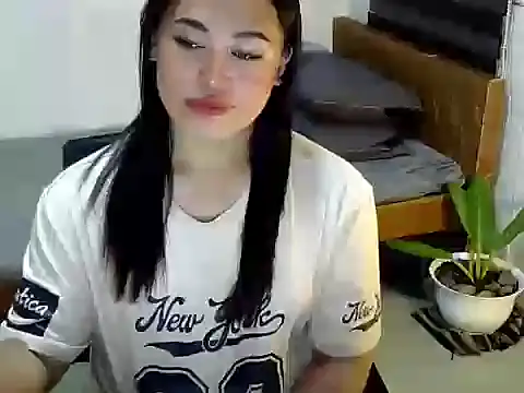 Annierose ts online show from October 2, 9:18 pm