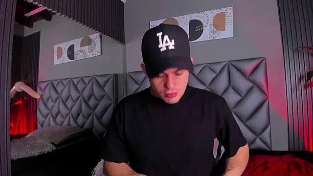 William Steel  online show from September 24, 11:39 am