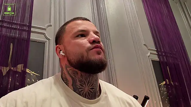 OliverSport online show from October 31, 10:45 am