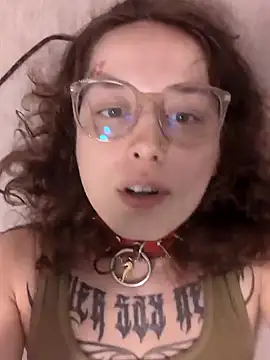 Snapshot of marijacucu chatting on June 20, 10:04 pm marijacucu online show from June 20, 10:04 pm