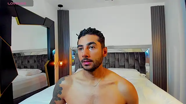 Snapshot of MARC_THOMPSON_ chatting on November 7, 2:32 pm MARC THOMPSON online show from November 7, 2:32 pm