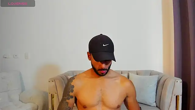 Snapshot of MARC_THOMPSON_ chatting on September 24, 4:02 pm MARC THOMPSON online show from September 24, 4:02 pm