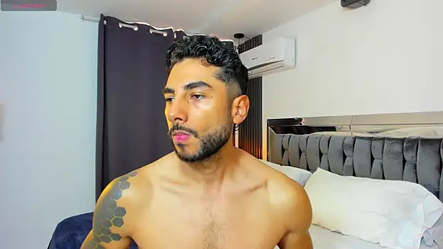 Snapshot of MARC_THOMPSON_ chatting on September 18, 3:04 pm MARC THOMPSON online show from September 18, 3:04 pm