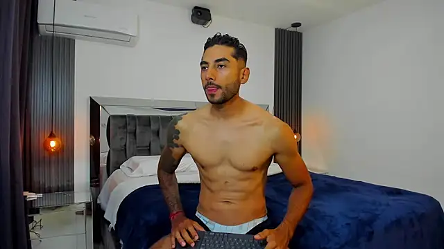 Snapshot of MARC_THOMPSON_ chatting on October 21, 3:22 pm MARC THOMPSON online show from October 21, 3:22 pm