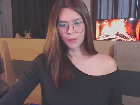 BonnyTyra online show from February 28, 2:44 am