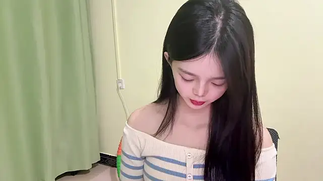 Nicole-13 online show from November 18, 11:24 am