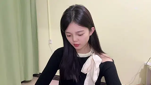 Nicole-13 online show from October 25, 1:12 pm