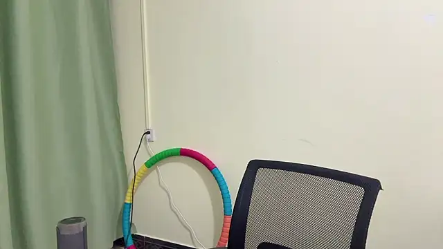 Nicole-13 online show from December 16, 1:15 pm