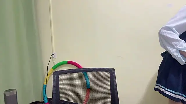 Nicole-13 online show from December 18, 12:31 pm