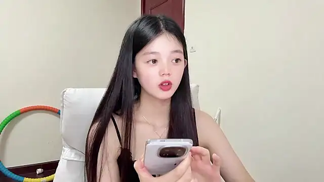 Snapshot of Nicole-13 chatting on June 2, 12:16 pm Nicole-13 online show from June 2, 12:16 pm