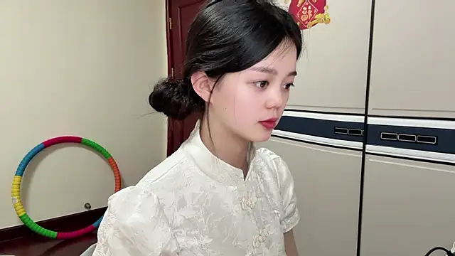 Nicole-13 online show from March 31, 12:40 pm