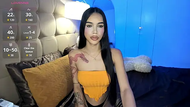 Snapshot of khalifafoxxxx chatting on March 20, 8:43 pm khalifafoxxxx online show from March 20, 8:43 pm