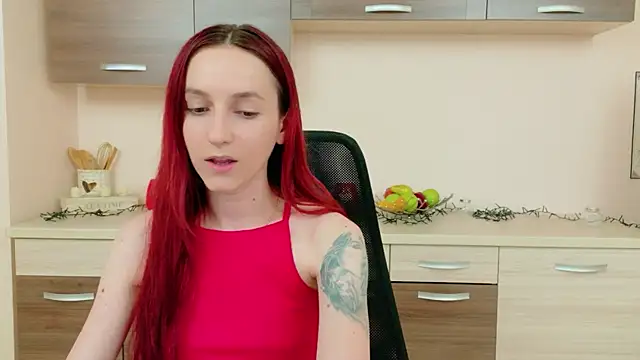 Julia Jae online show from July 18, 12:36 pm