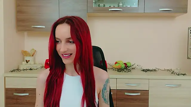 Snapshot of Julia_Jae chatting on May 22, 6:44 am Julia Jae online show from May 22, 6:44 am