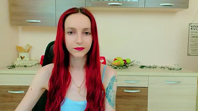 Julia Jae online show from July 6, 6:20 am